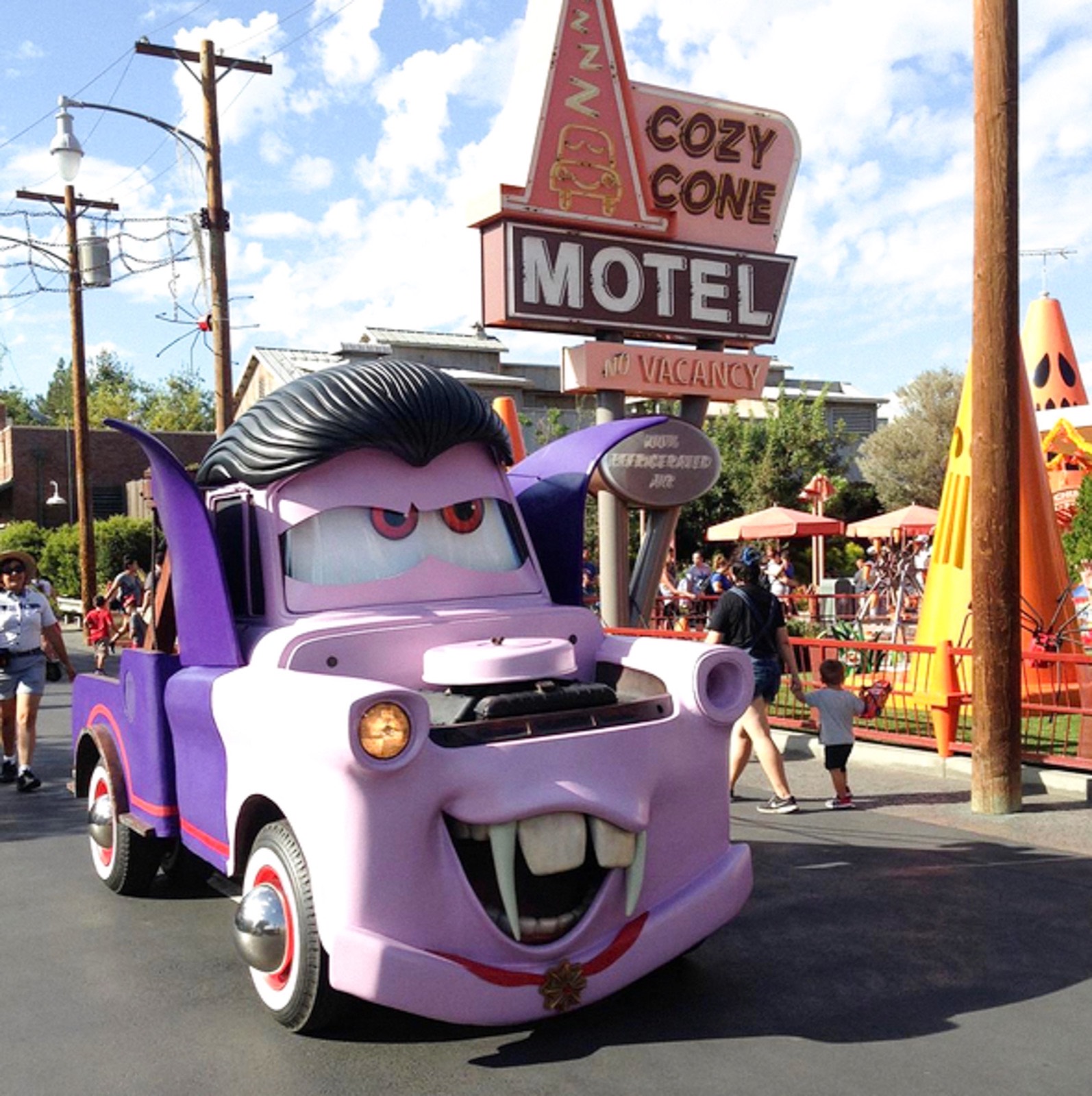Carsland & More
